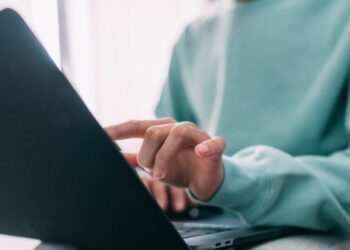 21 Online Jobs for Students