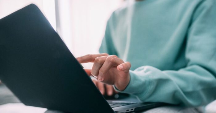 21 Online Jobs for Students